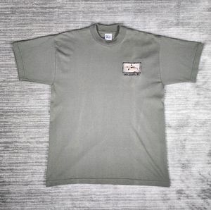 Vintage 90s Orlando Florida Shark Tee Graphic!